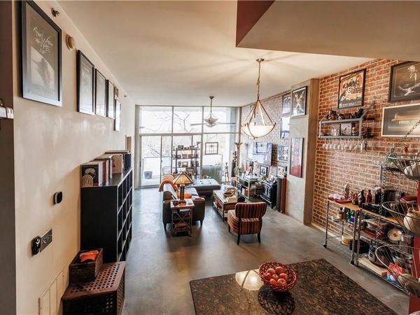 130 Arizona Ave NE, Unit 305, Atlanta, GA 30307