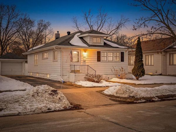 2212 16th STREET S, La Crosse, WI 54601