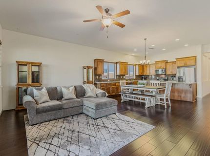 4057 Haystack Way, Roseville, CA 95747 Photo