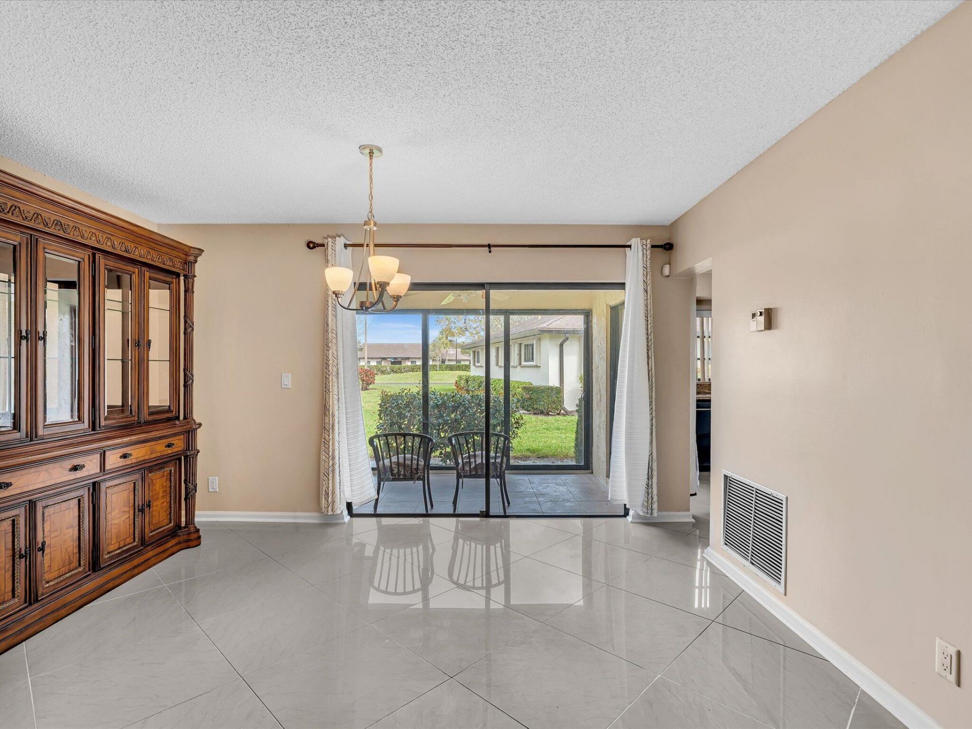 4951 Equestrian Circle, Unit A, Boynton Beach, FL 33436 Photo