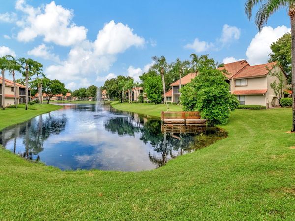 5731 Coach House Circle, Unit A, Boca Raton, FL 33486