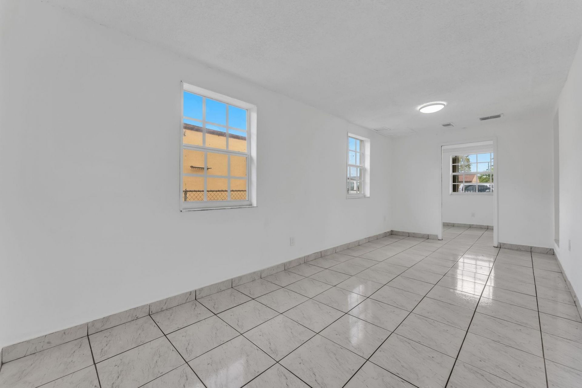 830 NW 30th Court, Miami, FL 33125 Photo