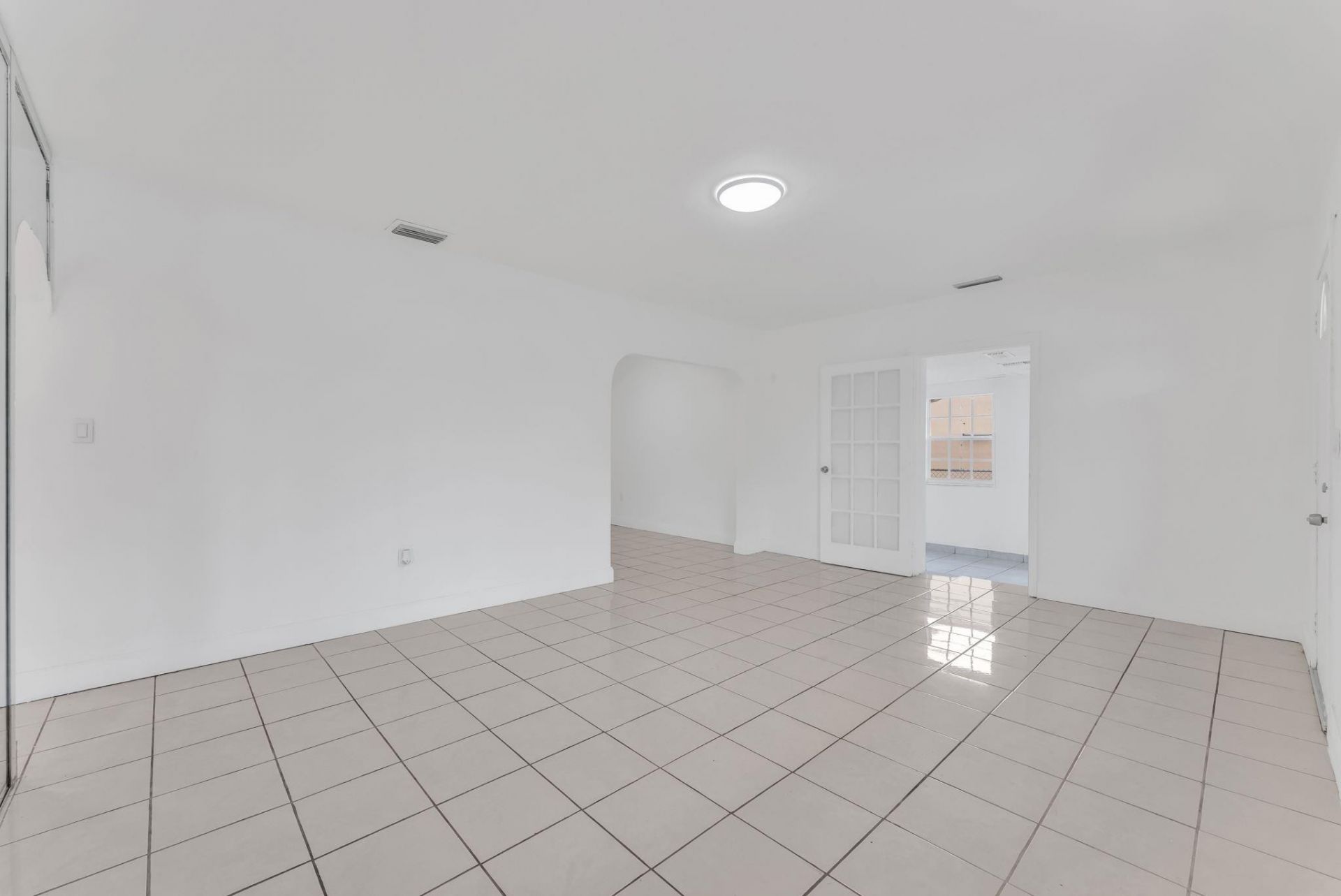 830 NW 30th Court, Miami, FL 33125 Photo