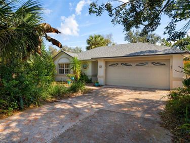 1007 LANTANA DRIVE , EUSTIS, FL 32726