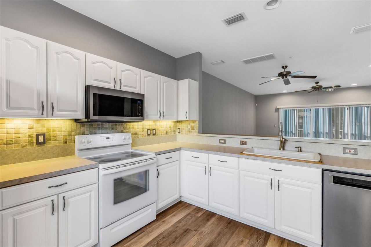 3107 Oyster Bayou Way, Clearwater, FL 33759 Photo
