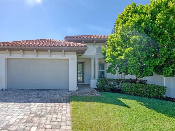 730 95th AVE N, NAPLES, FL 34108