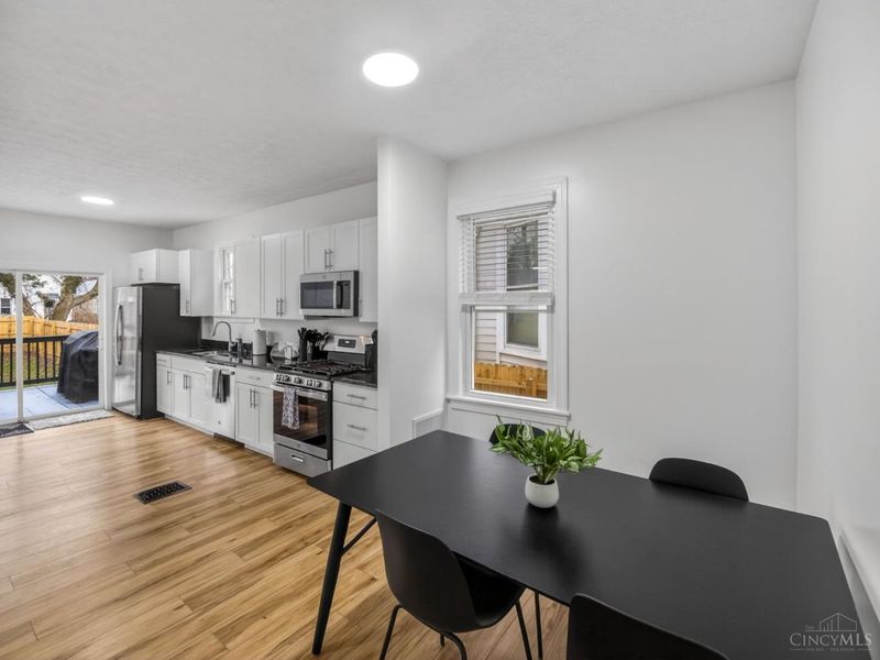 3437 Cardiff Avenue, Cincinnati, OH 45209 Photo 5