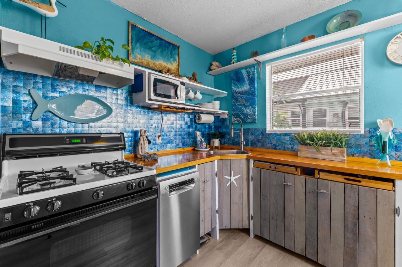 51-3 Pine Street, Carrabelle, FL 32323 Photo