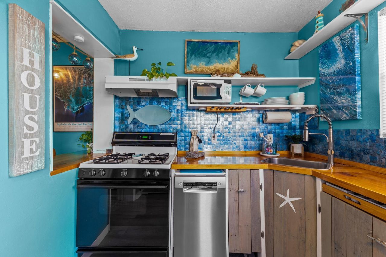 51-3 Pine Street, Carrabelle, FL 32323 Photo