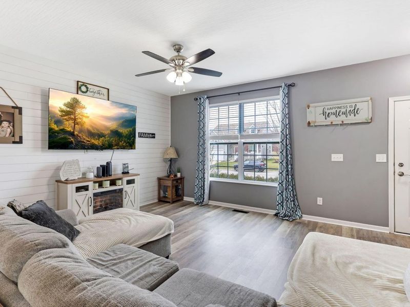 891 Orwell Street, Lithopolis, OH 43136 Photo 11