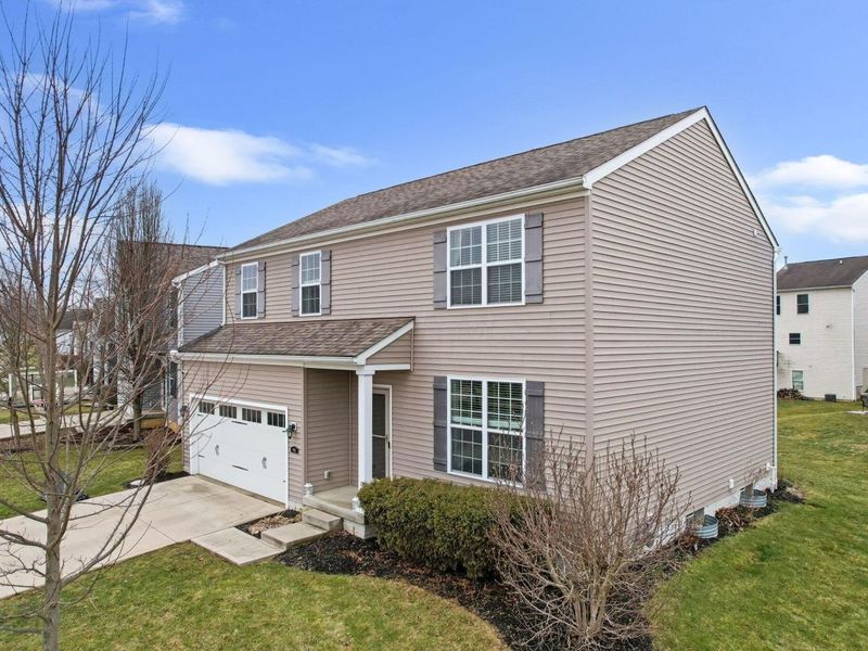 891 Orwell Street, Lithopolis, OH 43136 Photo 3