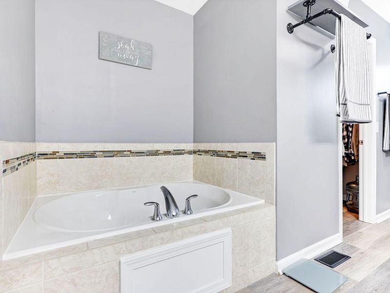 891 Orwell Street, Lithopolis, OH 43136 Photo 32