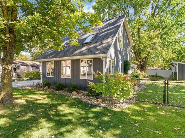 3129 Oakshade , Manitou Beach, MI 49253