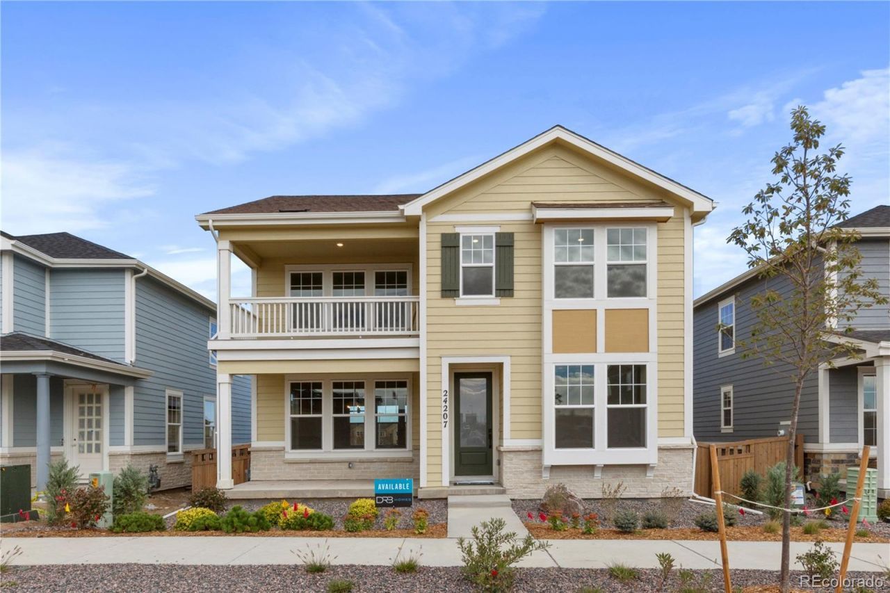 24207 E 53 Rd Drive, Aurora, CO 80019 Main Photo