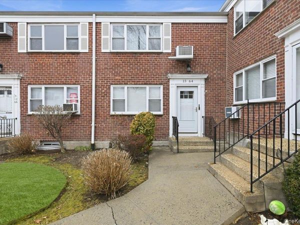 15-64 212th Street , Unit 252, Bayside, NY 11360