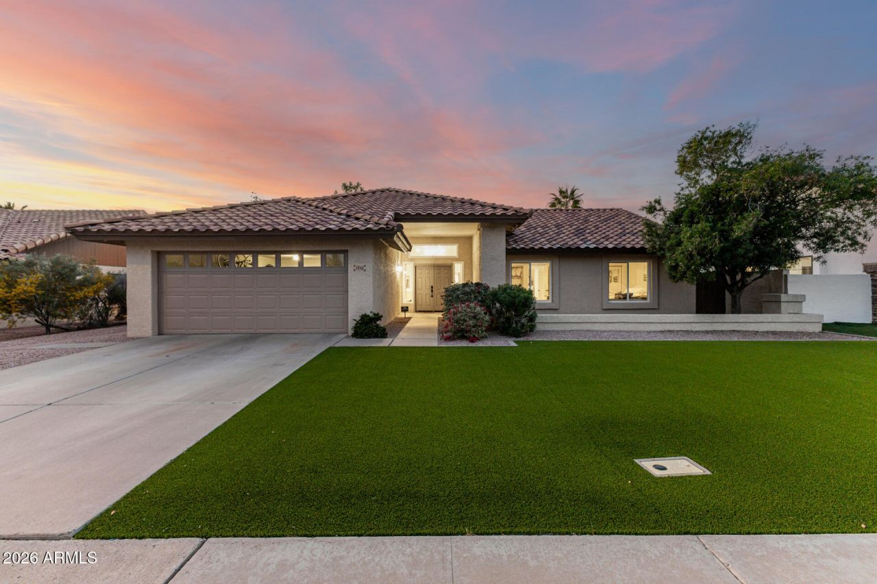 1352 N Ambrosia, Mesa, AZ 85205 Main Photo