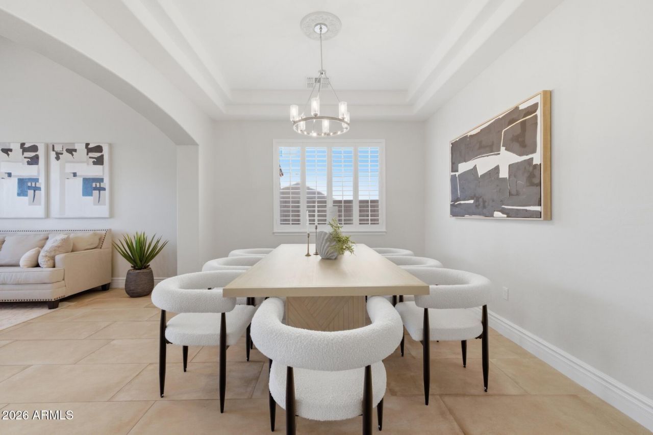 3425 E Mockingbird Drive, Gilbert, AZ 85234 Main Photo