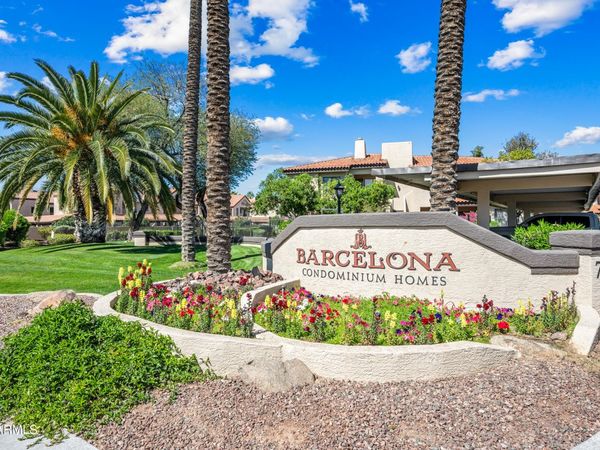 7008 E GOLD DUST Avenue, Unit 243, Paradise Valley, AZ 85253