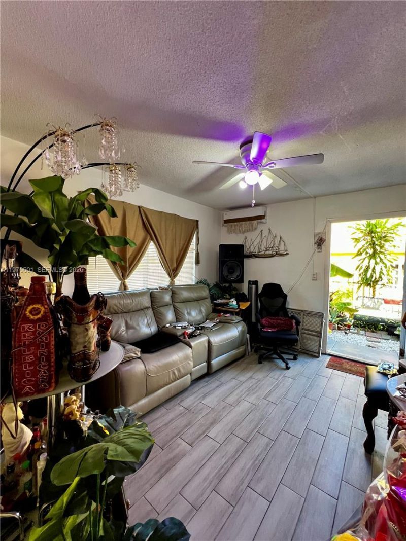 1836 SW 6th St, Miami, FL 33135 Photo