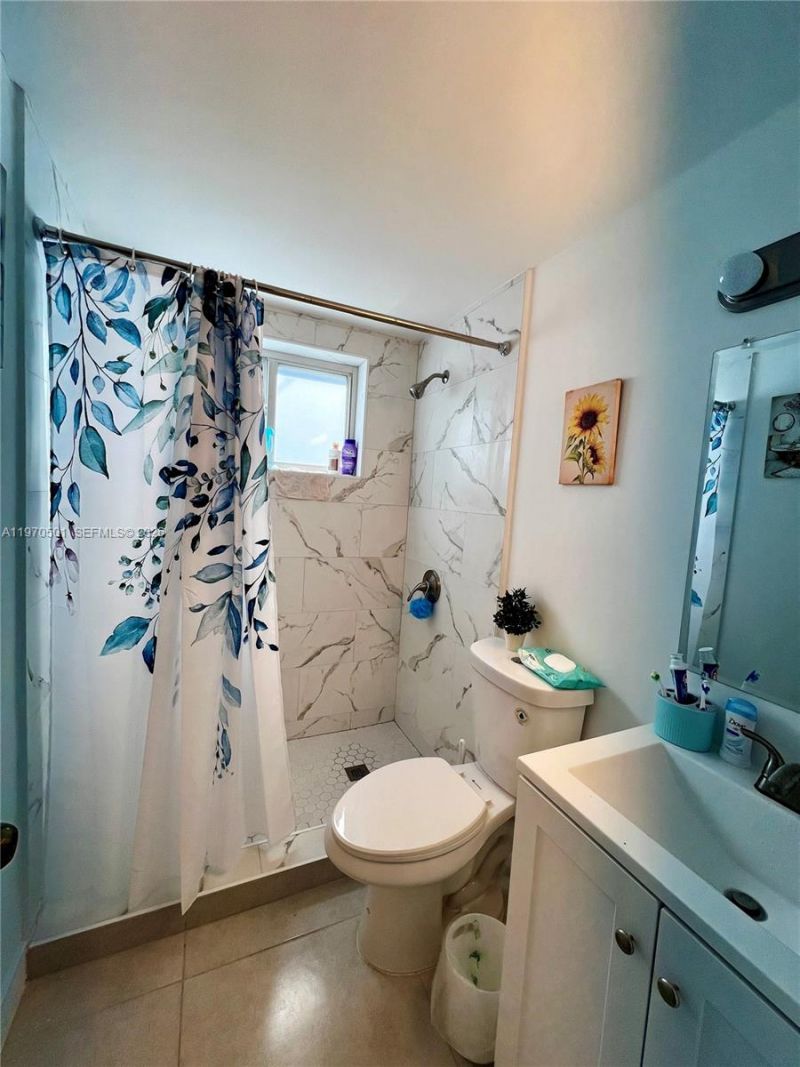 1836 SW 6th St, Miami, FL 33135 Photo