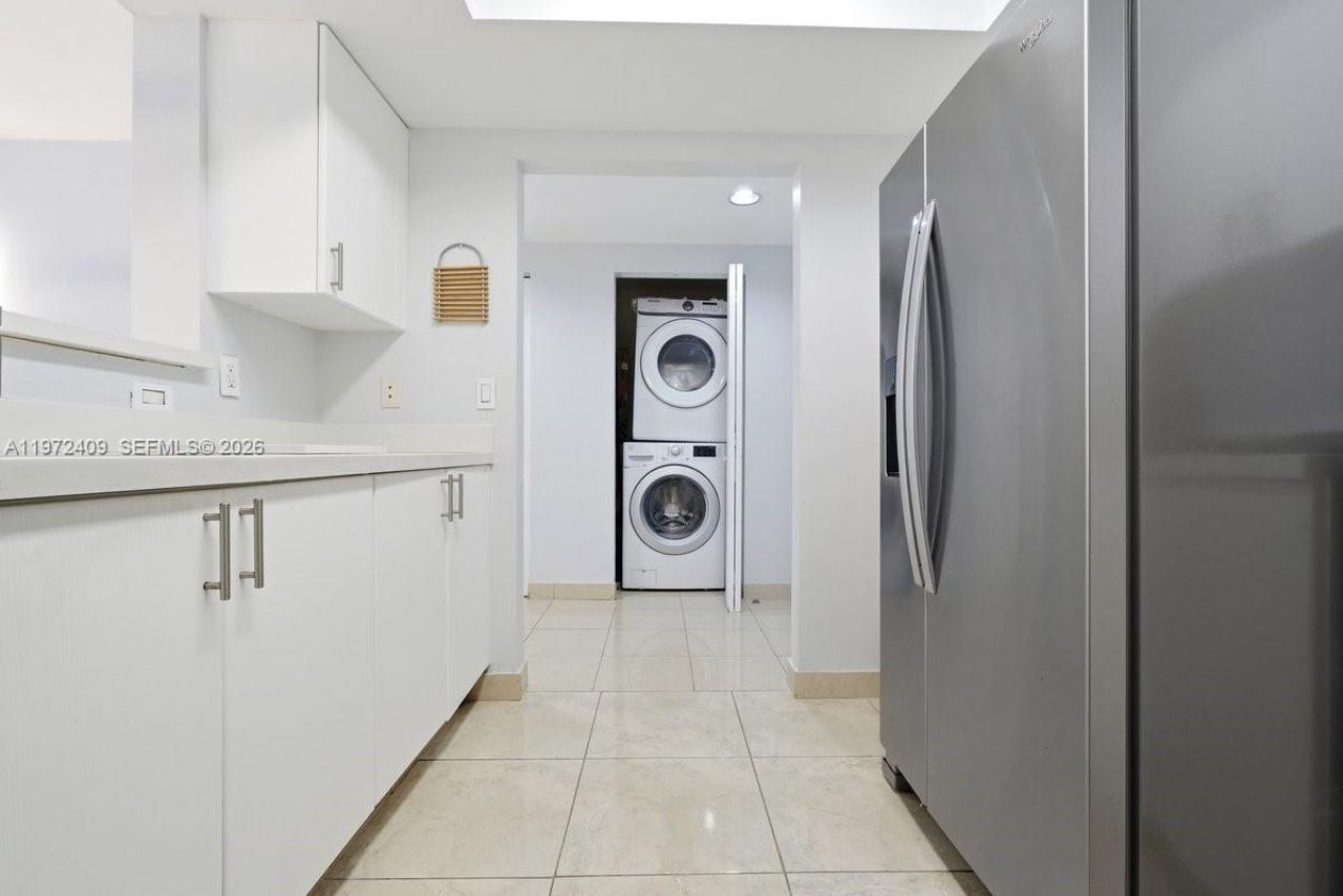 17375 Collins Ave , Unit 1506, Sunny Isles Beach, FL 33160 Photo