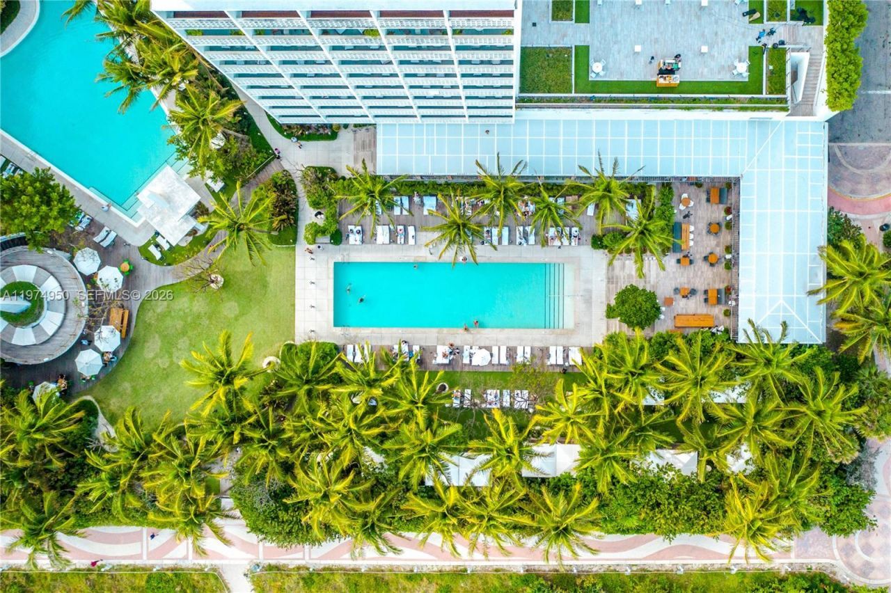 2901 E Collins Ave, Unit 1602, Miami Beach, FL 33140 Photo
