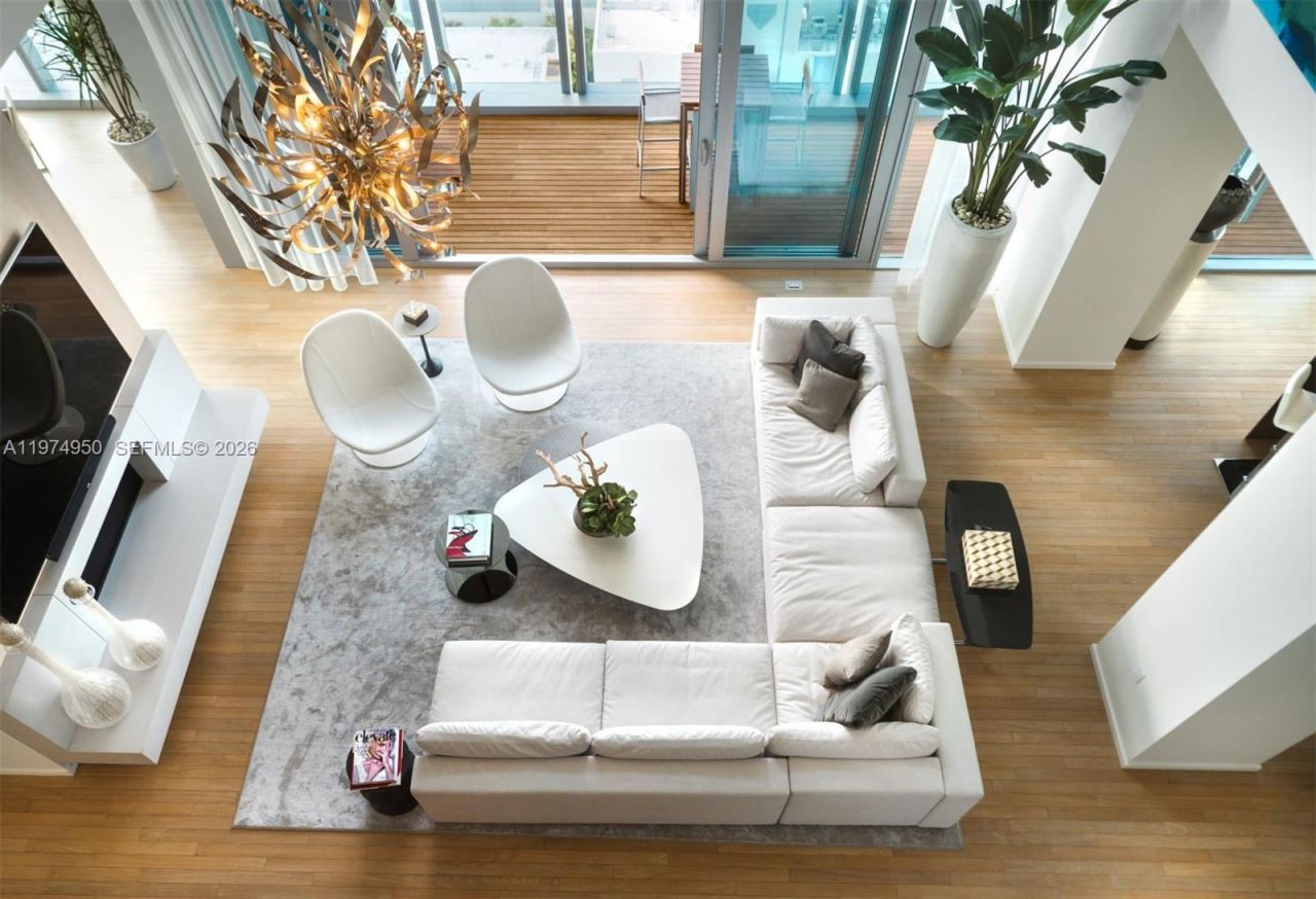 2901 E Collins Ave, Unit 1602, Miami Beach, FL 33140 Photo