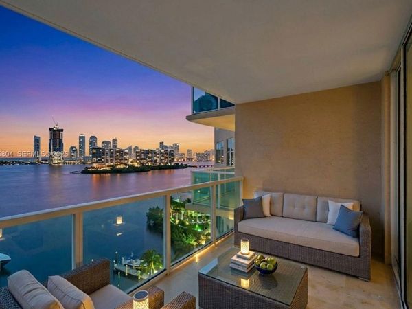 3330 NE 190th St, Unit 1212, Aventura, FL 33180