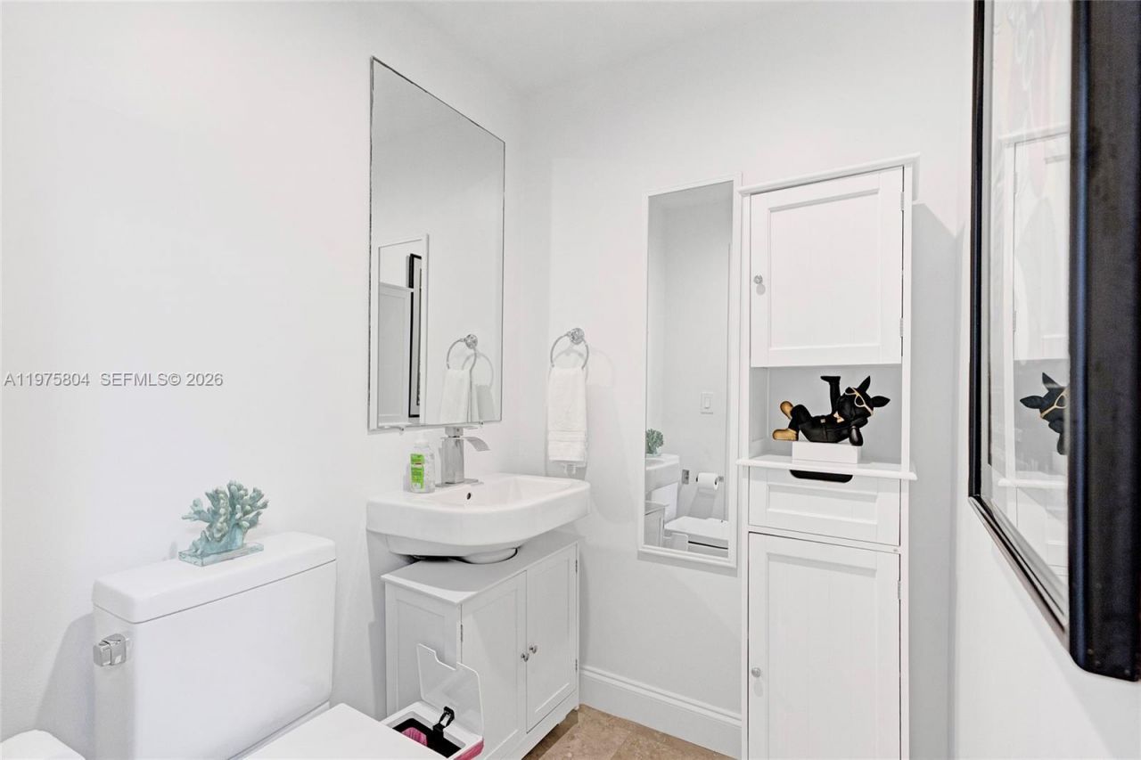 3330 NE 190th St, Unit 1212, Aventura, FL 33180 Photo