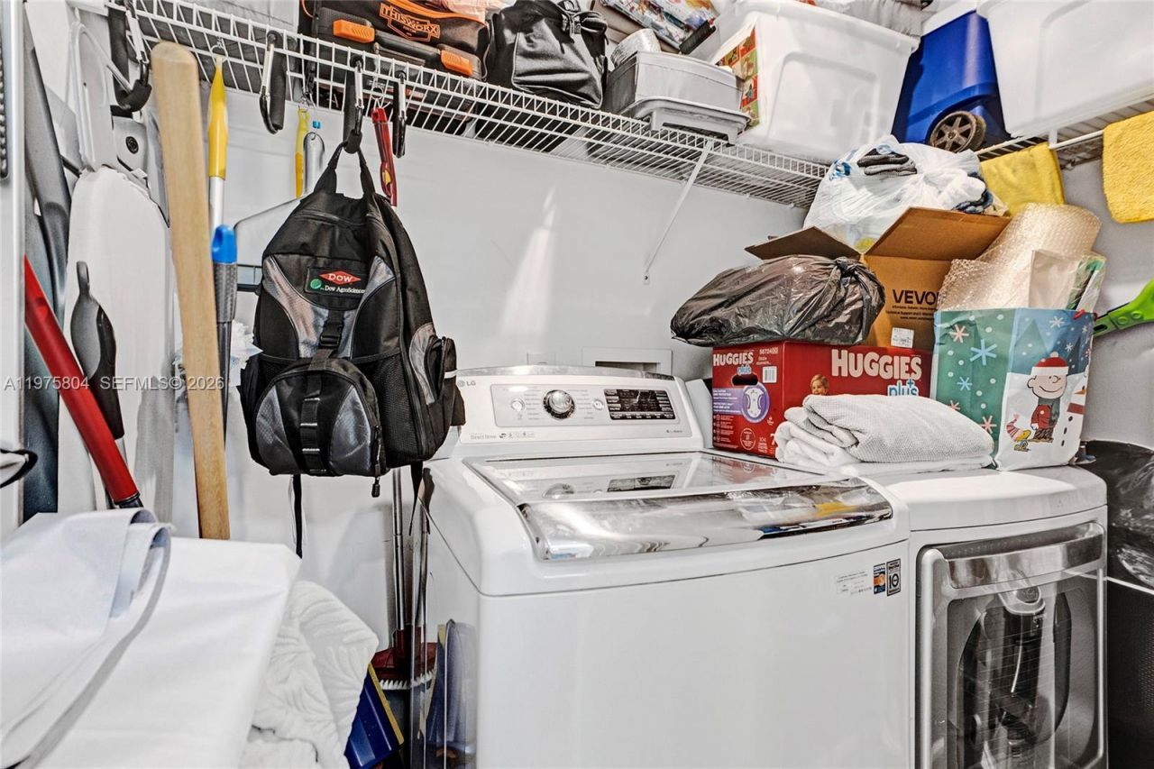 3330 NE 190th St, Unit 1212, Aventura, FL 33180 Photo