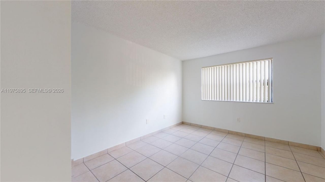 15600 SW 80th St , Unit L-202, Miami, FL 33193 Photo