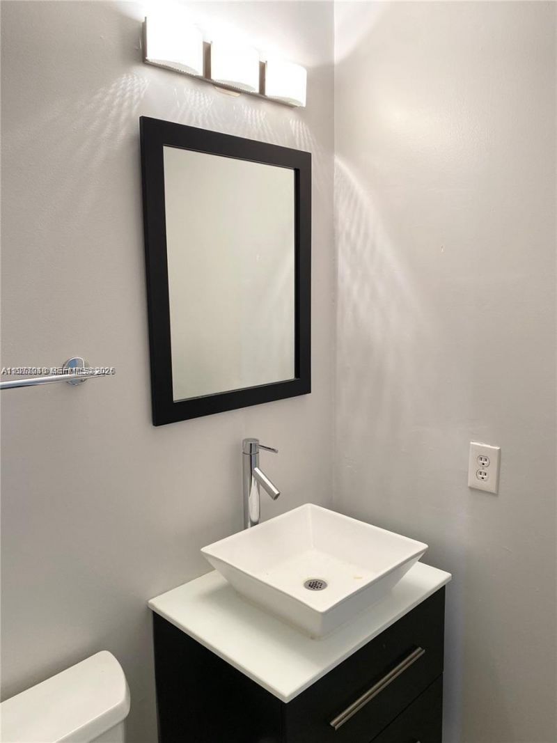 15627 SW 16th Ct , Pembroke Pines, FL 33027 Photo