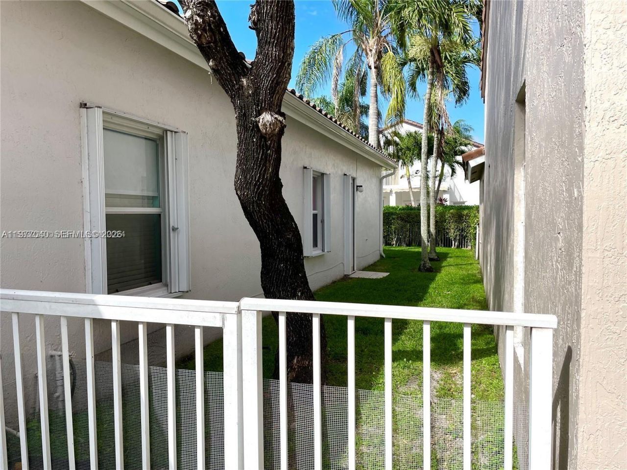 15627 SW 16th Ct , Pembroke Pines, FL 33027 Photo