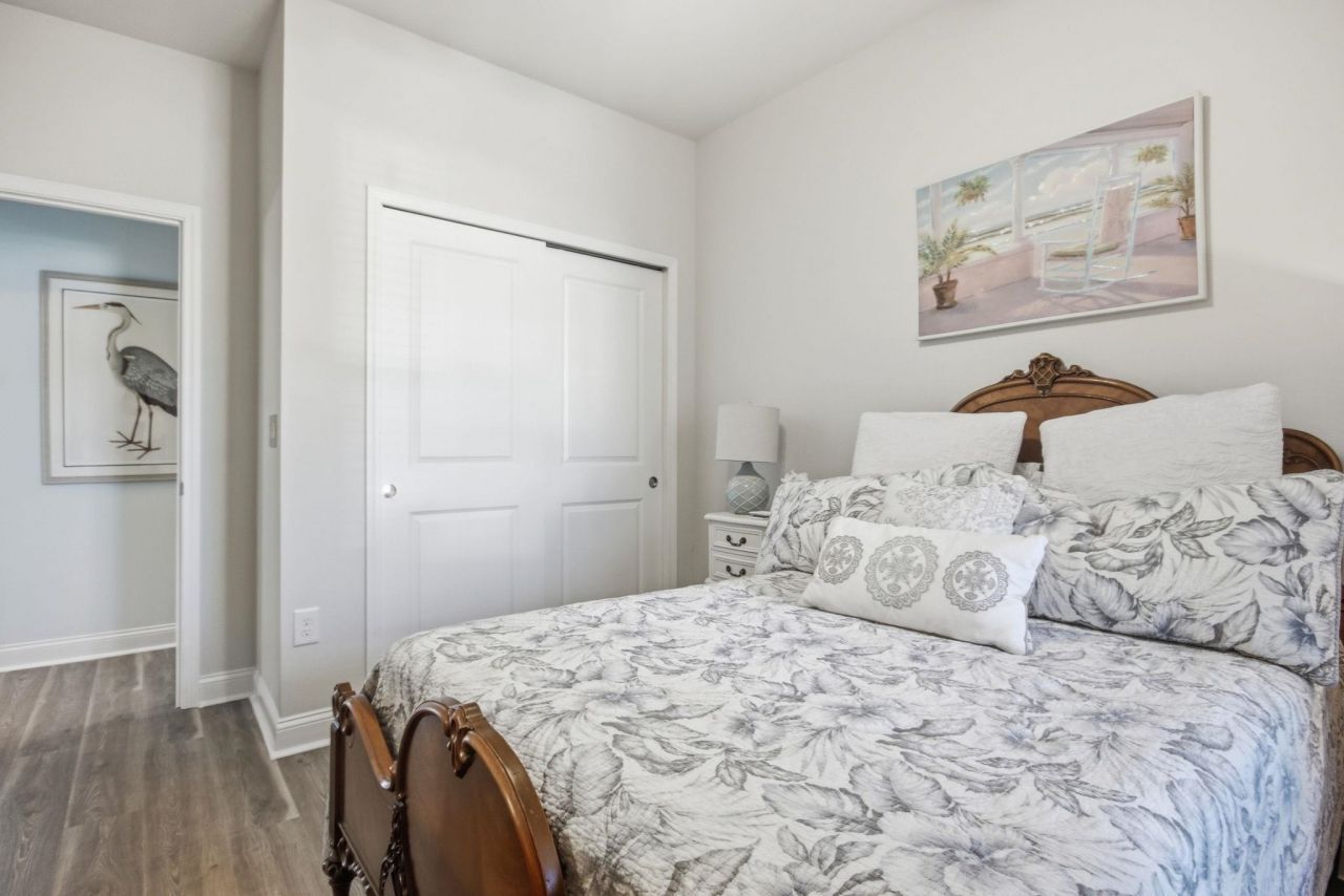 5952 Cremona Dr.  Photo 13