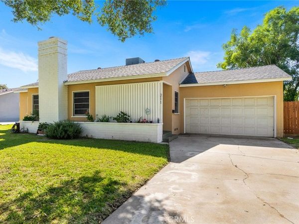 211 E 34th , San Bernardino, CA 92404