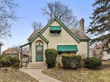 2737 Ulysses Street NE, Minneapolis, MN 55418