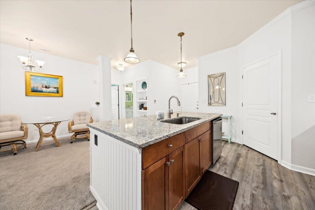 600 Bucksley Lane Photo 8
