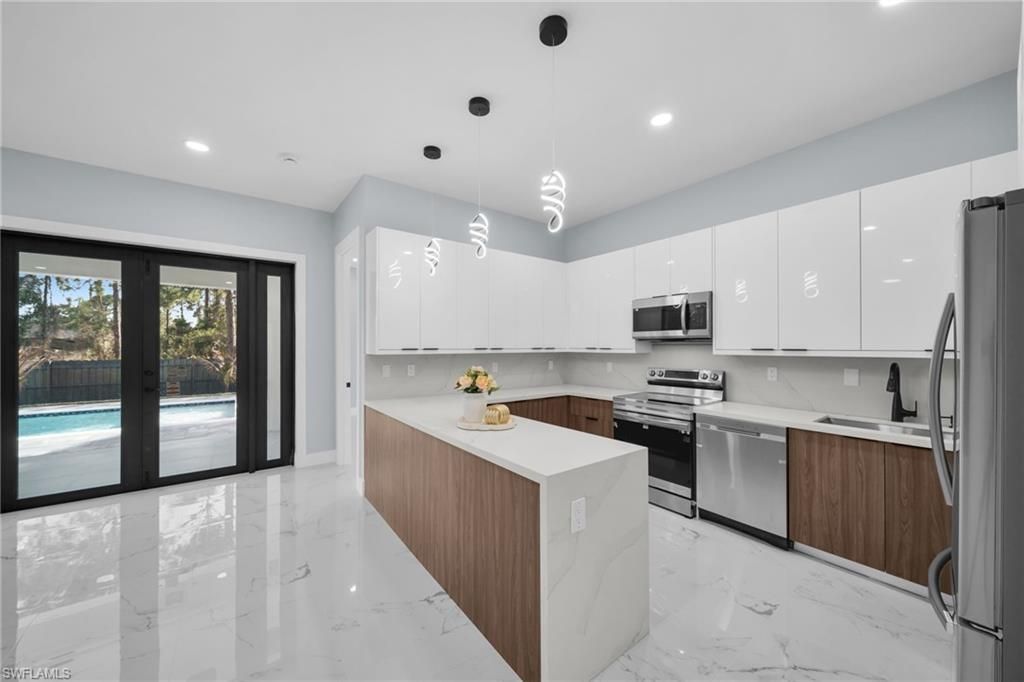 3611 2nd St Sw, Lehigh Acres, FL 33976 Photo