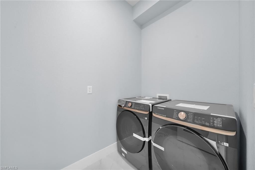 3611 2nd St Sw, Lehigh Acres, FL 33976 Photo