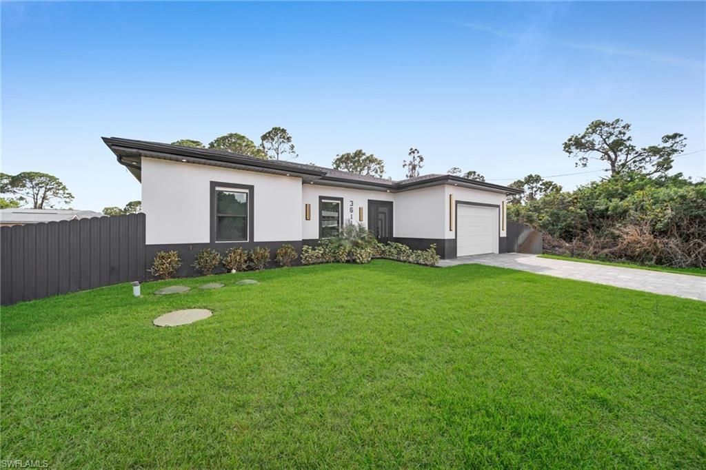 3611 2nd St Sw, Lehigh Acres, FL 33976 Photo