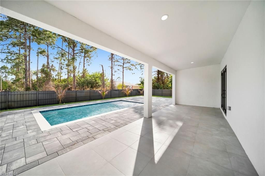 3611 2nd St Sw, Lehigh Acres, FL 33976 Photo