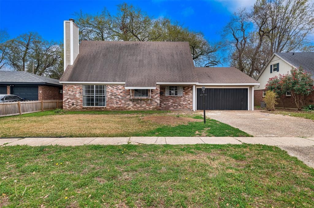 329 Tallow Lane, Shreveport, LA 71105 Main Photo