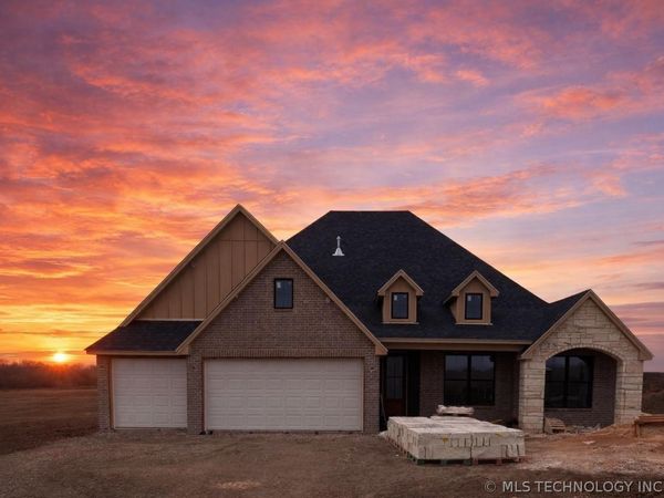 14358 N Siddiki Avenue, Skiatook, OK 74070