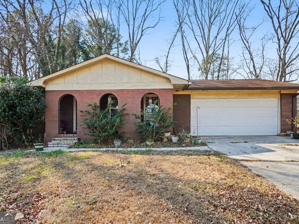 6187 Thornhedge Drive, Riverdale, GA 30296