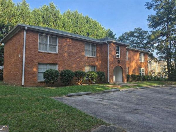 6682 Chupp Road, Lithonia, GA 30058