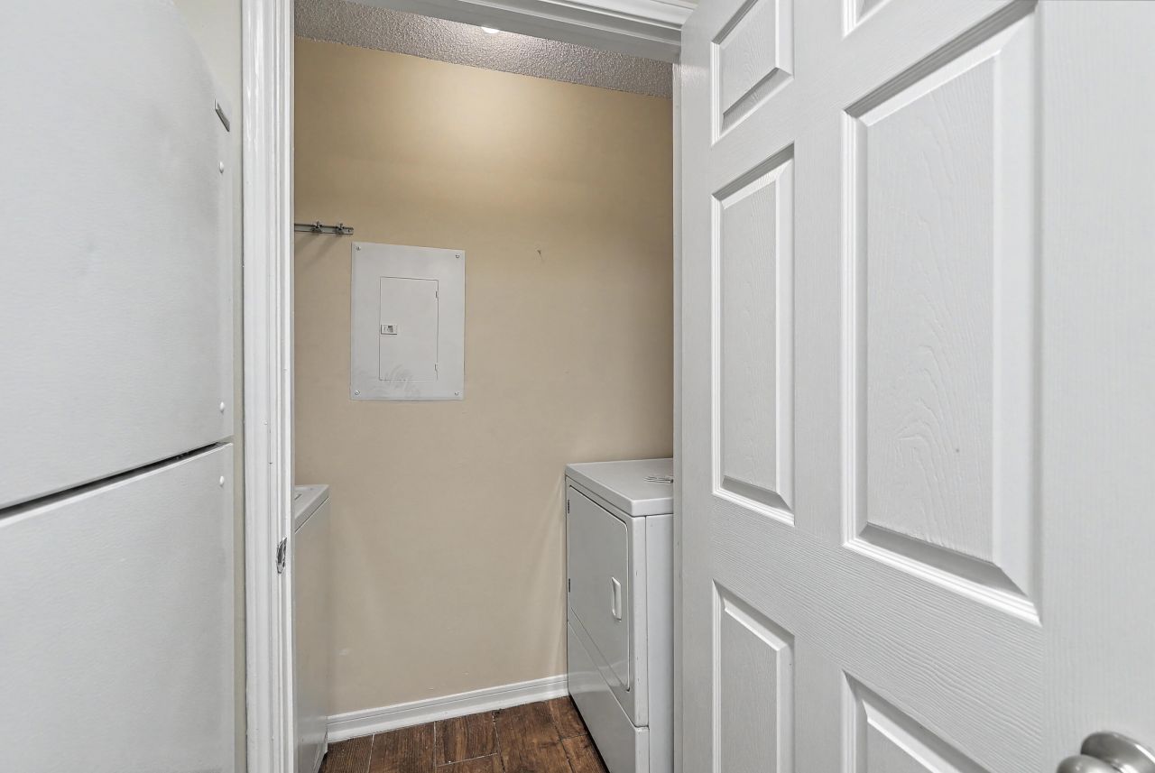 2011 N Highway 17 Photo 17