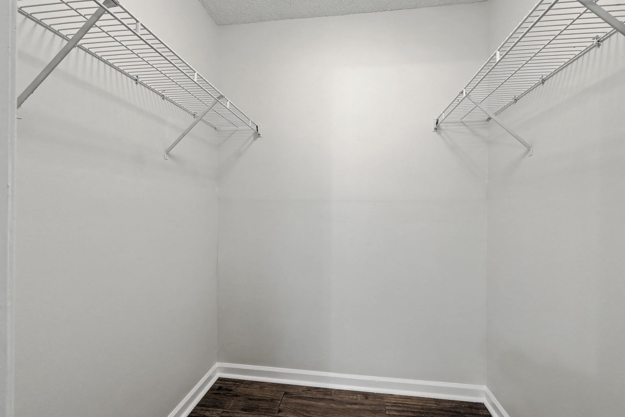 2011 N Highway 17 Photo 23