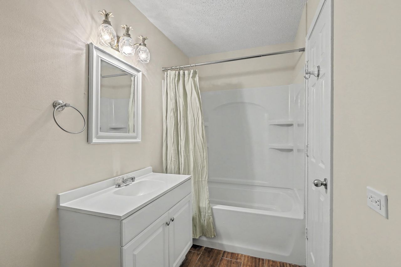 2011 N Highway 17 Photo 24