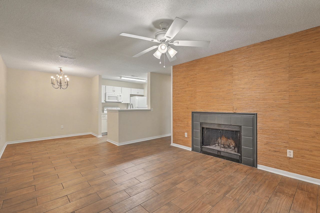 2011 N Highway 17 Photo 9