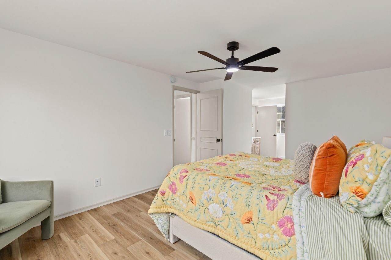 109 Woodthrush Road Photo 18